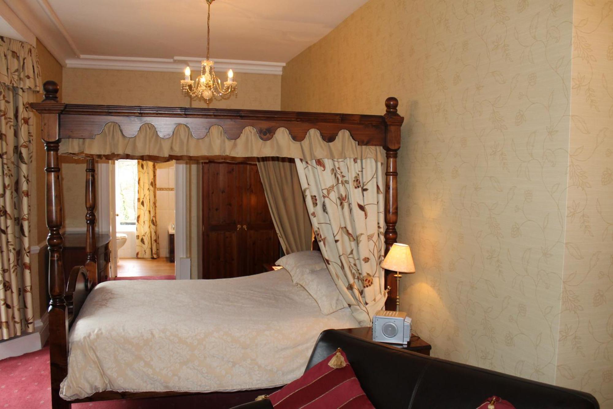 בינגלי Oakwood Hall Hotel מראה חיצוני תמונה