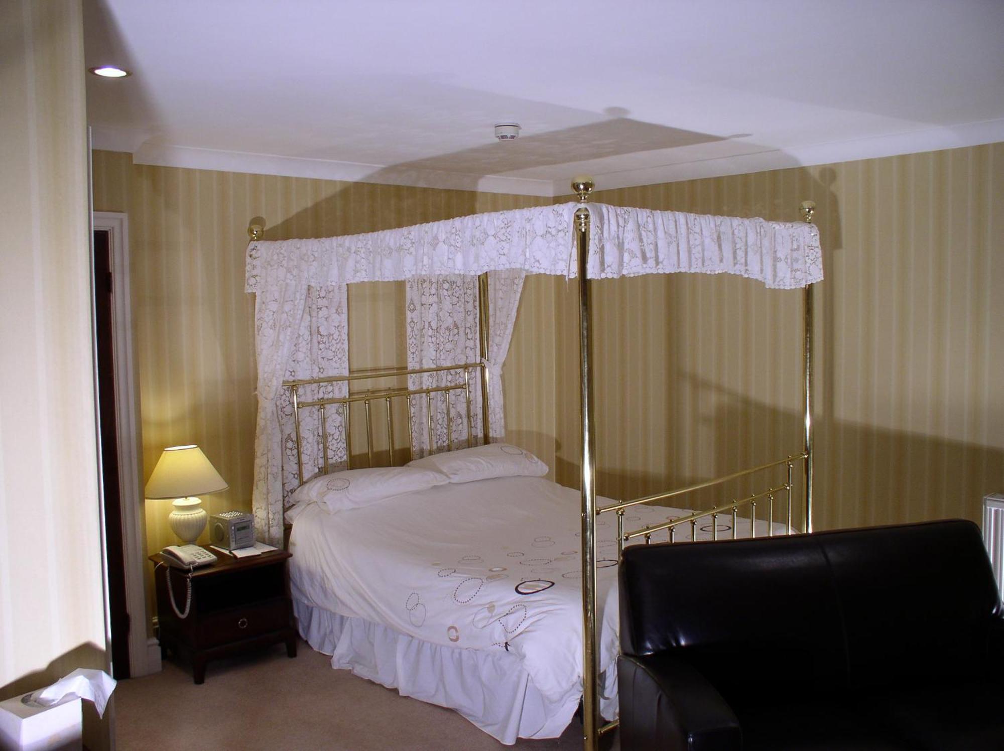 בינגלי Oakwood Hall Hotel מראה חיצוני תמונה